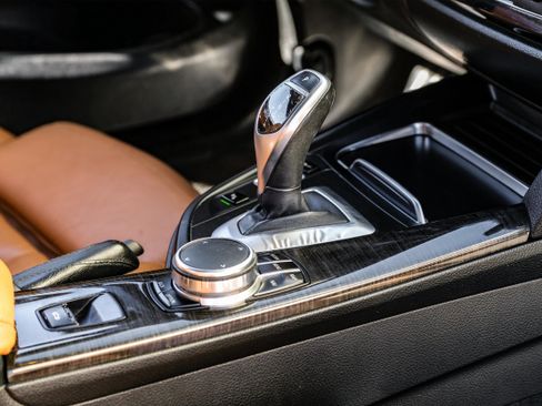 Used 2018 BMW 430i Convertible image 28