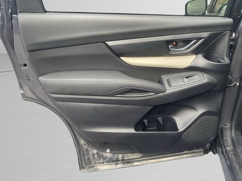 Used 2022 Subaru Ascent Premium w/ Convenience Package image 10