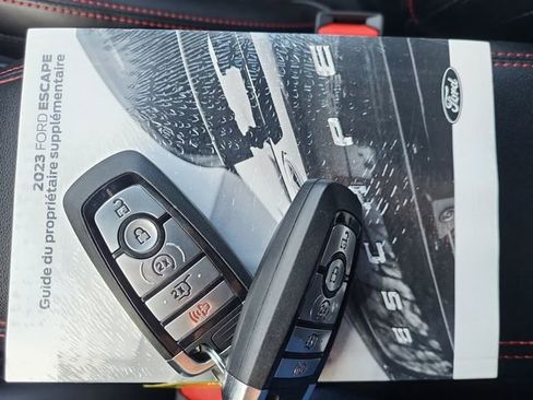 Used 2023 Ford Escape ST-Line image 34