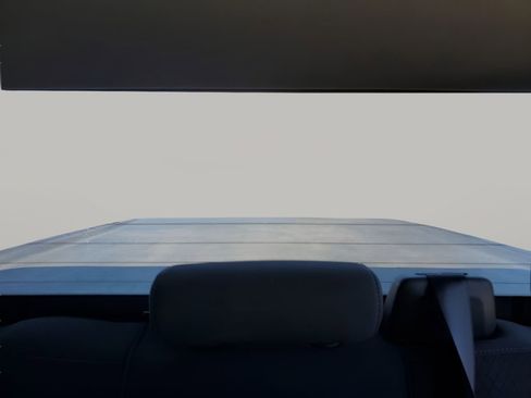 Used 2021 Chevrolet Silverado 1500 RST image 25