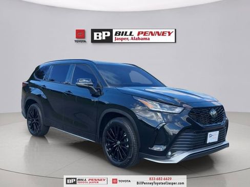 Used 2024 Toyota Highlander XSE image 7