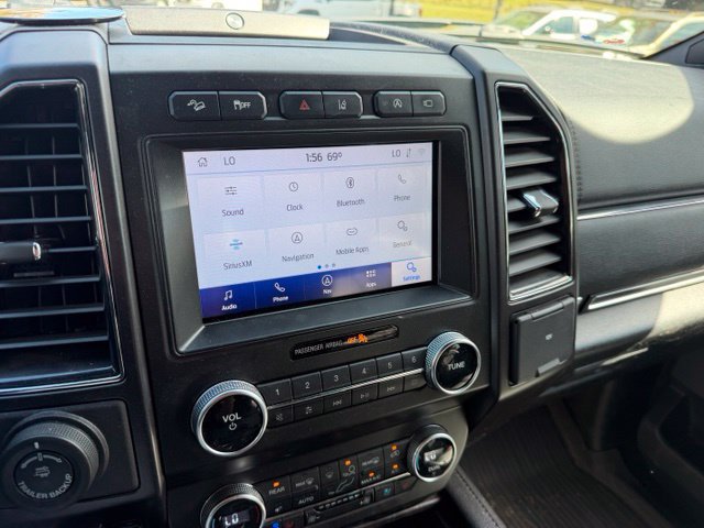 Used 2020 Ford Expedition Limited w/ Special Edition Package AWD/4WD image 16