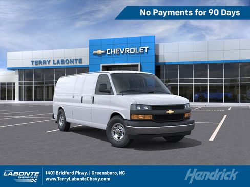 New 2026 Chevrolet Express 3500 Extended RWD image 1