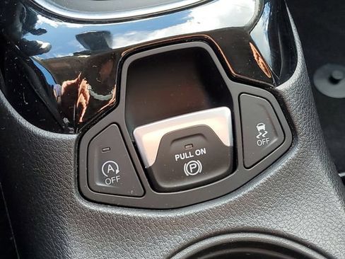 Used 2019 Jeep Compass Limited w/ Safety & Security Group AWD/4WD image 32