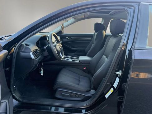 Used 2019 Honda Accord EX image 25