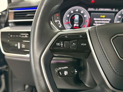 Used 2023 Audi A8 L 3.0T w/ Luxury Package image 36