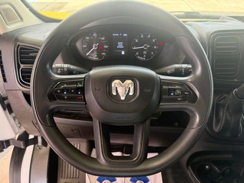 Used 2023 RAM ProMaster 2500 image 21