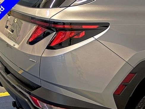 Used 2023 Hyundai Tucson SE image 5