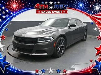 Used 2020 Dodge Charger SXT w/ Blacktop Package RWD video 1
