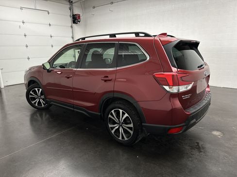 Used 2023 Subaru Forester Limited w/ Popular Package #2 AWD/4WD image 7