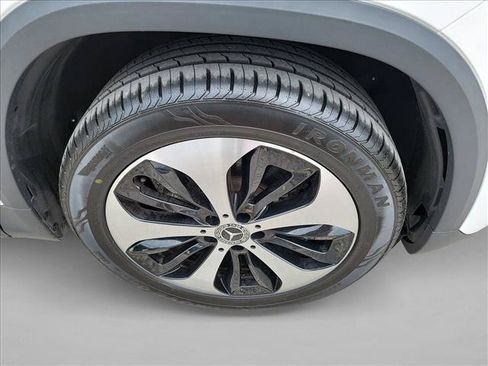 Used 2025 Mercedes-Benz GLA 250 image 10