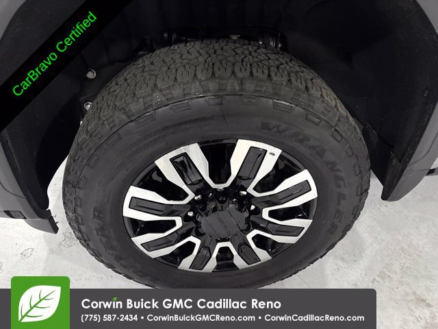 Certified 2025 GMC Sierra 2500 Denali Ultimate AWD/4WD image 41