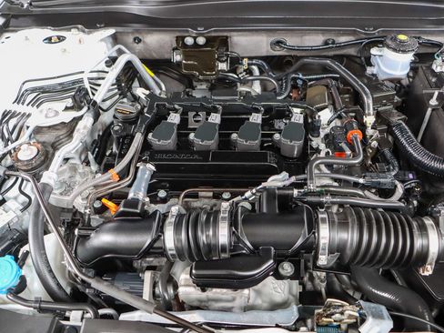 Used 2022 Honda Accord Sport image 28