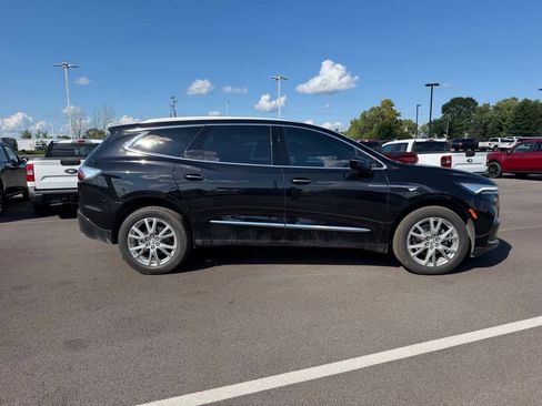 Used 2024 Buick Enclave Essence w/ Experience Buick Package AWD/4WD image 4