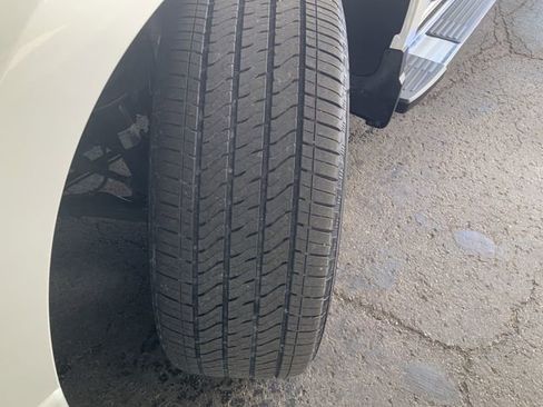 Used 2024 Chevrolet Silverado 1500 High Country image 11