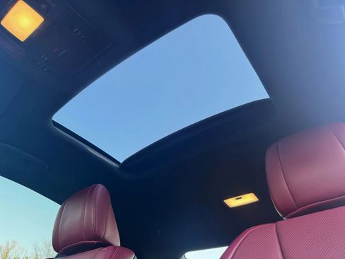 Used 2017 Lexus RC 300 AWD image 24