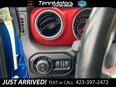 Used 2022 Jeep Gladiator Rubicon w/ Trailer Tow Package image 10