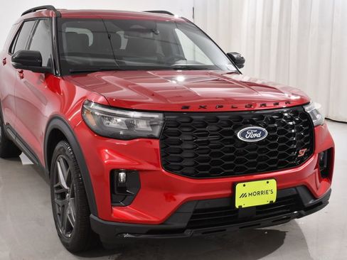 New 2026 Ford Explorer ST w/ Sun And Sound Package AWD/4WD image 4