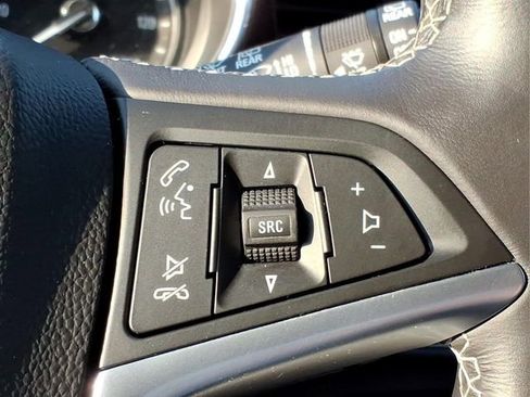 Used 2022 Buick Encore Preferred w/ Safety Package AWD/4WD image 24