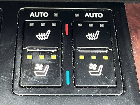 Used 2020 Lexus RX 350 AWD w/ Premium Package image 36