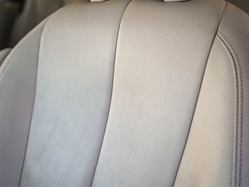 Used 2013 Toyota Sienna XLE image 24