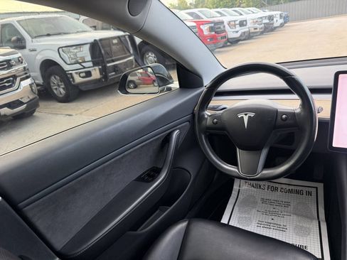 Used 2018 Tesla Model 3 Long Range RWD image 19