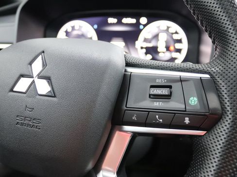 Used 2023 Mitsubishi Outlander SEL Black Edition AWD/4WD image 8