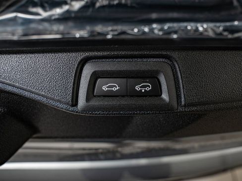 New 2026 BMW X7 xDrive40i w/ M Sport Package image 37