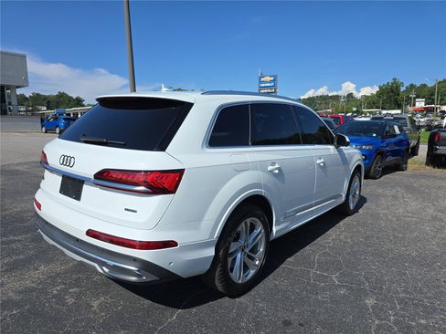 Used 2022 Audi Q7 3.0T Premium Plus AWD/4WD image 3