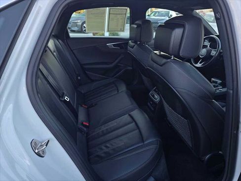 Used 2022 Audi A4 2.0T Premium Plus w/ Premium Plus Package image 13