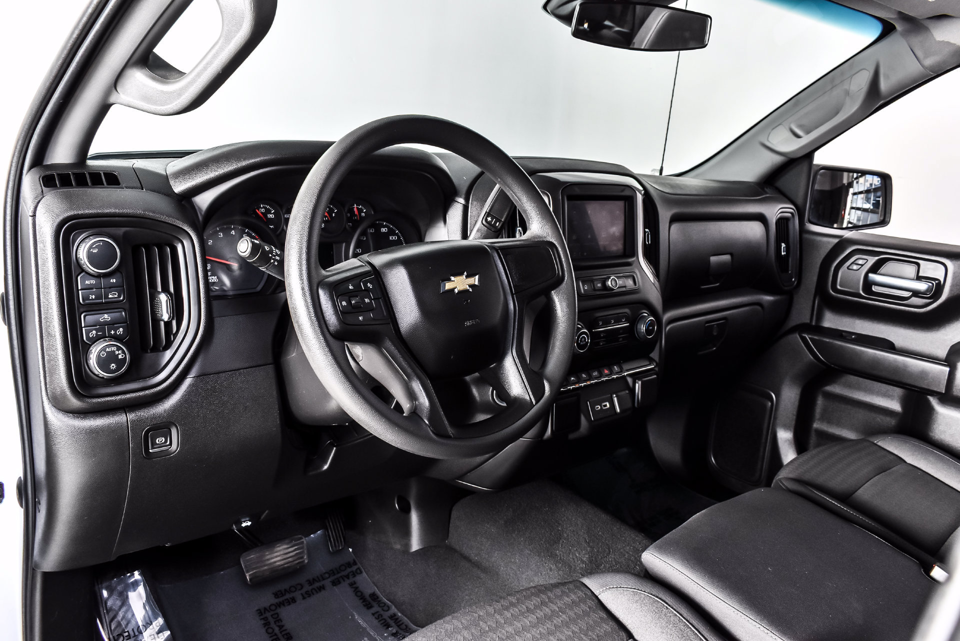 Used 2023 Chevrolet Silverado 1500 Custom w/ LPO, Dark Essentials Package AWD/4WD image 14