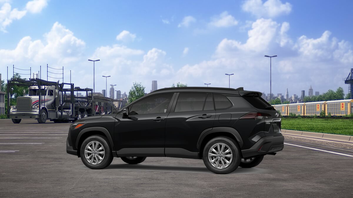 New 2026 Toyota Corolla Cross LE AWD/4WD image 5