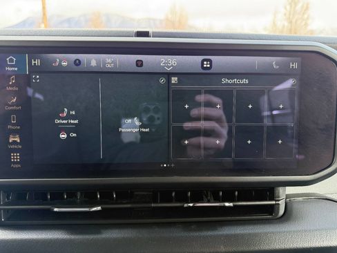 Used 2025 Jeep Wrangler Unlimited Sahara w/ Safety Group image 44