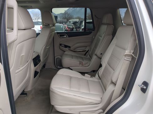 Used 2015 GMC Yukon Denali w/ Premium Package image 31