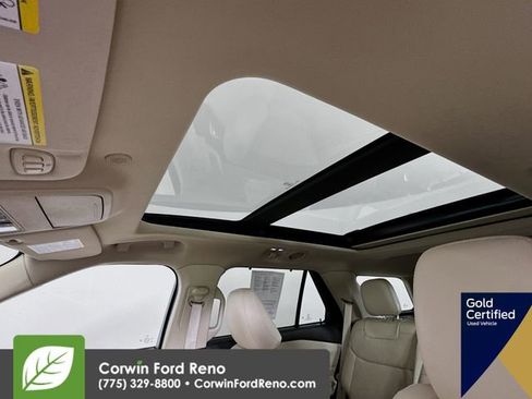 Certified 2022 Ford Explorer Platinum w/ Equipment Group 601A image 27