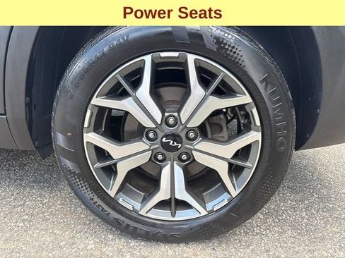 Used 2023 Kia Seltos EX AWD/4WD image 9
