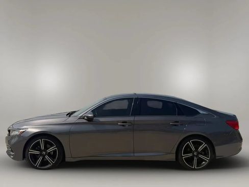 Used 2018 Honda Accord Sport image 4