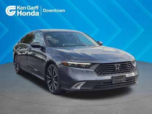 Used 2024 Honda Accord Touring image 1
