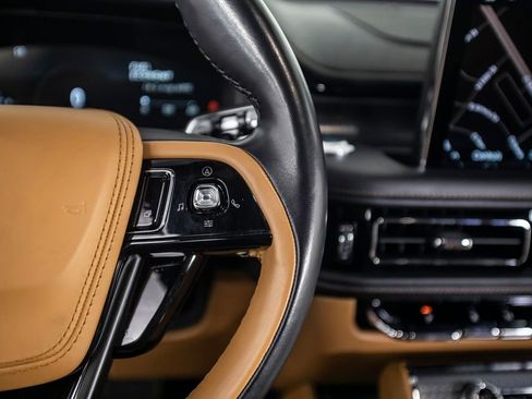 Used 2023 Lincoln Aviator Black Label w/ Dynamic Handling Package image 45