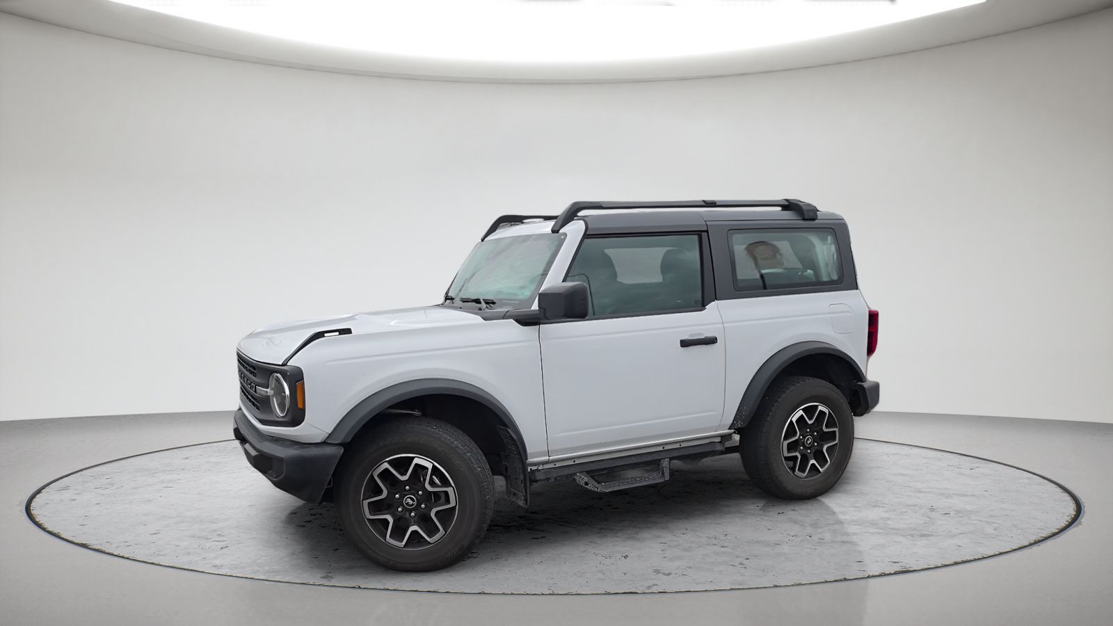 Certified 2022 Ford Bronco 2-Door AWD/4WD image 1