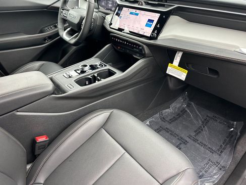 New 2026 Jeep Cherokee Limited AWD/4WD image 15