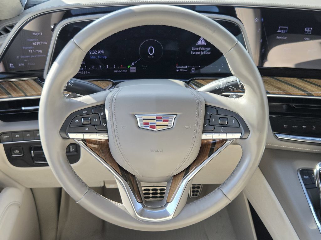 Used 2022 Cadillac Escalade ESV Premium Luxury Platinum AWD/4WD image 14