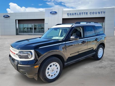 New 2025 Ford Bronco Sport Heritage w/ Convenience Package AWD/4WD image 2