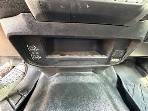 Used 2022 RAM 5500 Tradesman w/ Max Tow Package AWD/4WD image 14