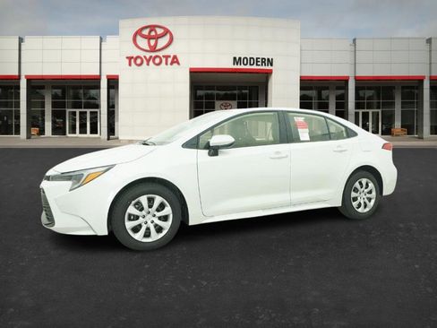 New 2026 Toyota Corolla LE image 7