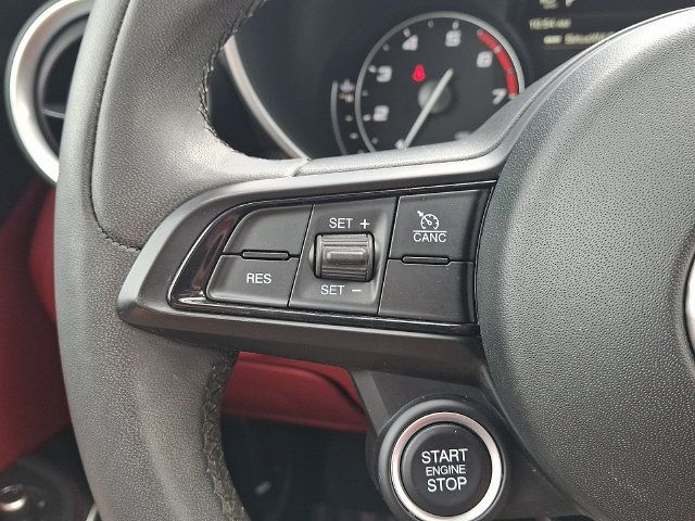 Used 2020 Alfa Romeo Giulia AWD w/ Cold Weather Package image 19