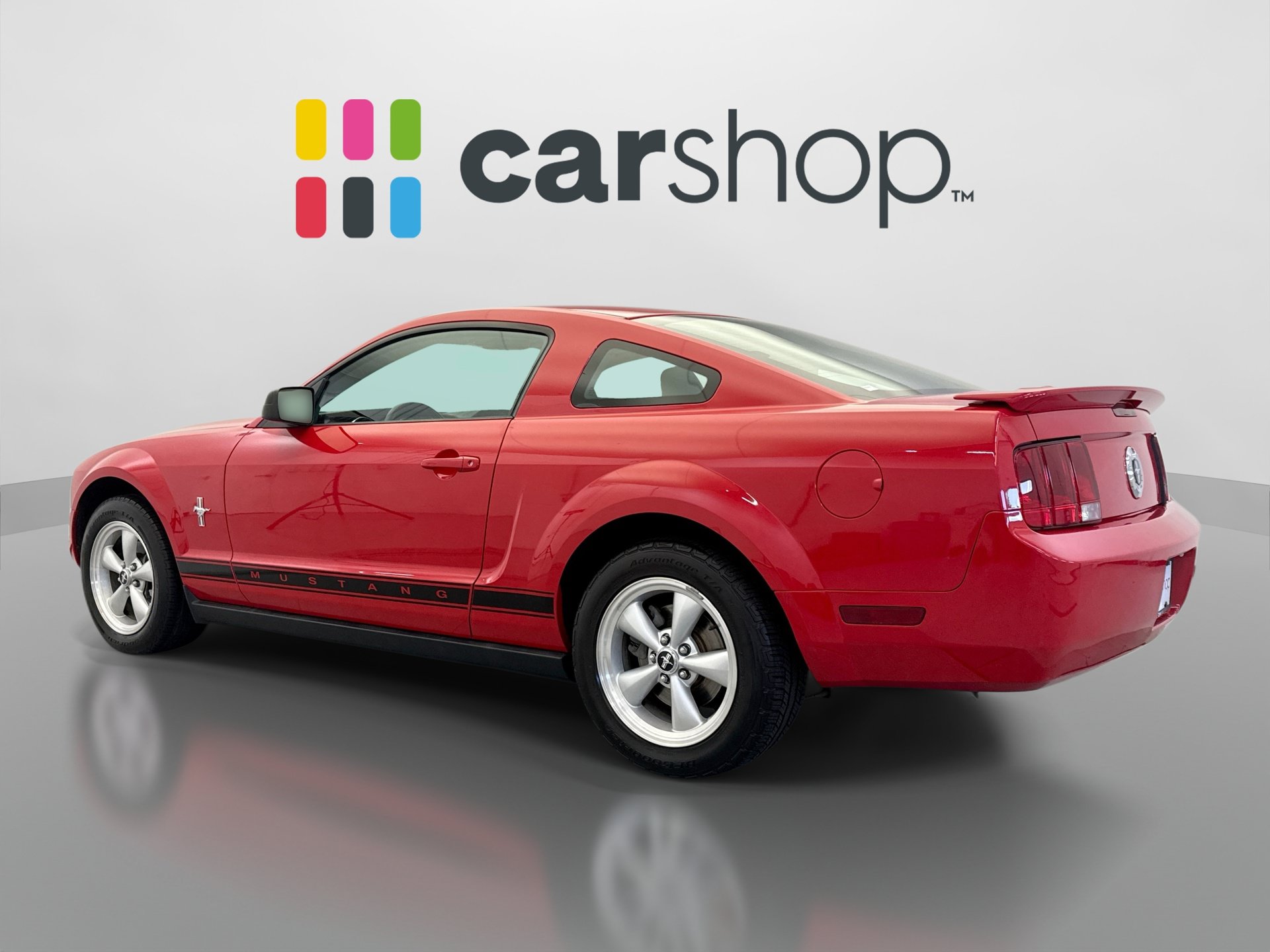 Used 2007 Ford Mustang Premium RWD image 3