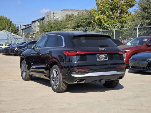 New 2025 Audi Q5 Prestige image 8