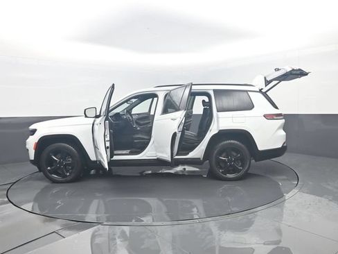 Used 2021 Jeep Grand Cherokee L Laredo AWD/4WD image 33
