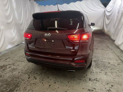 Used 2019 Kia Sorento AWD image 7